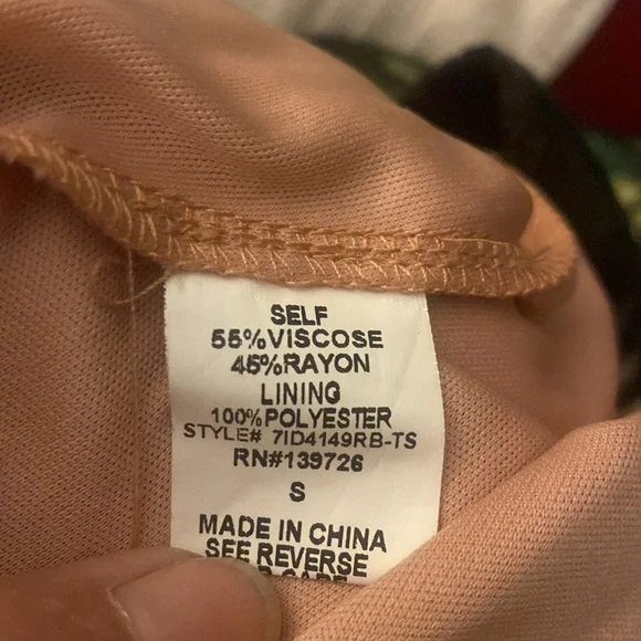 Elegant Long Sleeve Plunge Maxi Dress in Rose - Picture 14 of 14